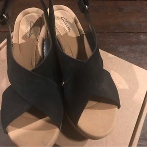 Clarks Women's Annadel Eirwyn Wedge Sandal 9.5